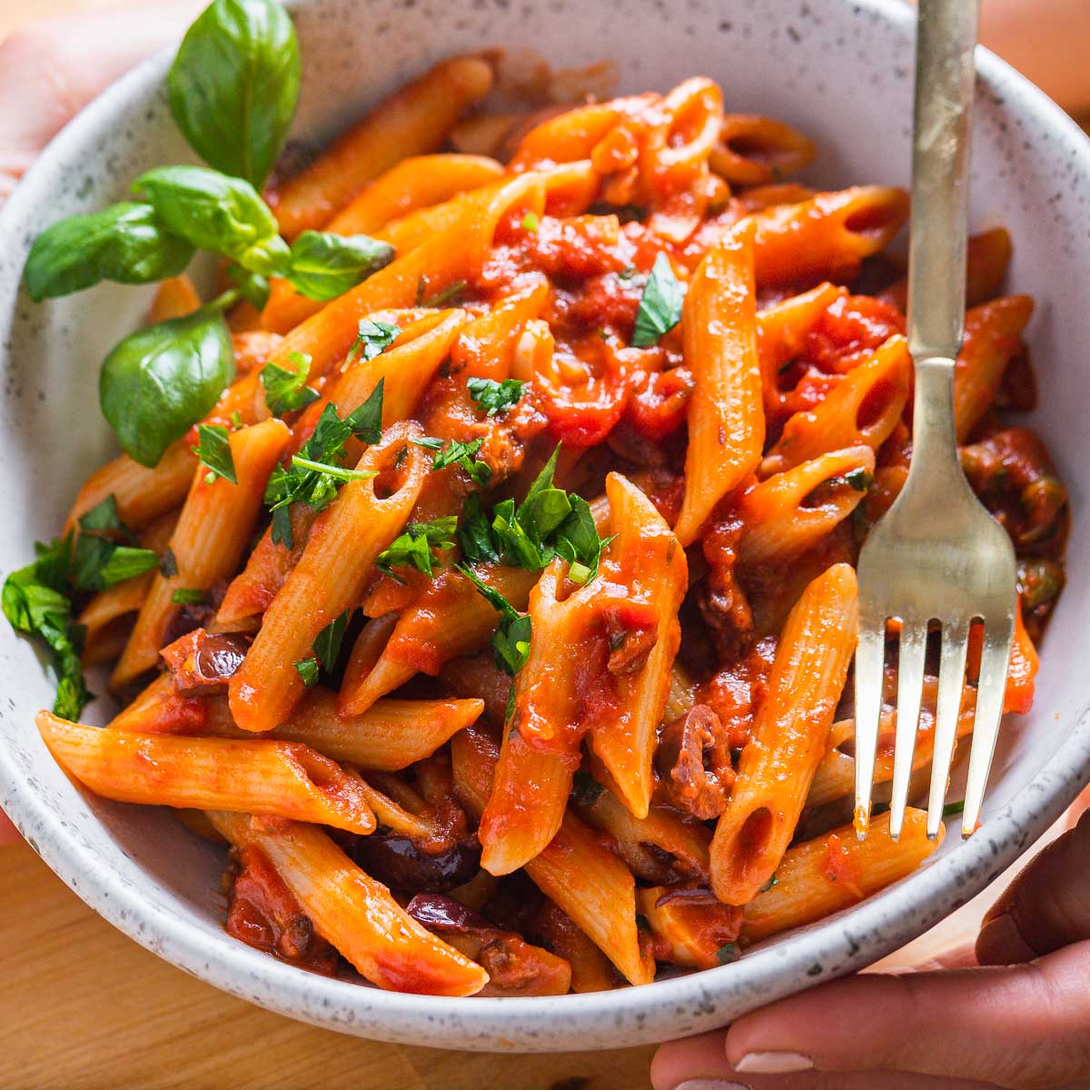 Penne Puttanesca