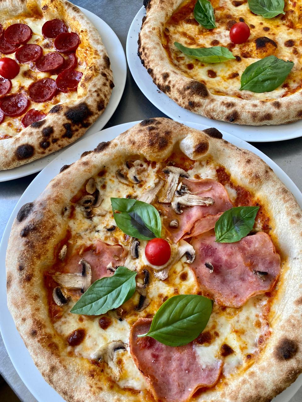 Pizza Regina