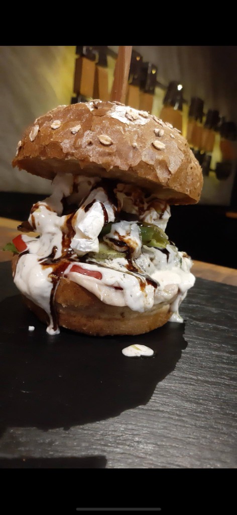 4 Cheese Burger