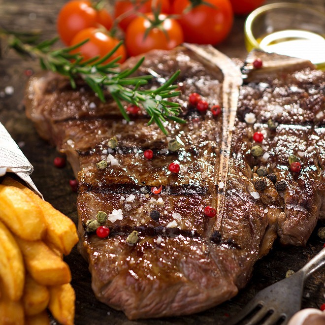 Côte à l'os sauce au choix