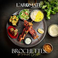 Brochettes de poulet grillé