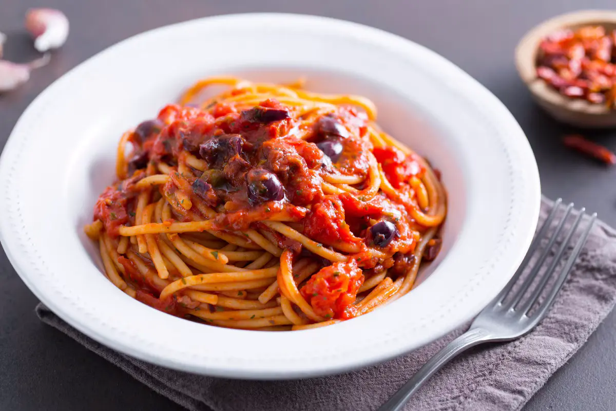 Pasta Alla puttanesca