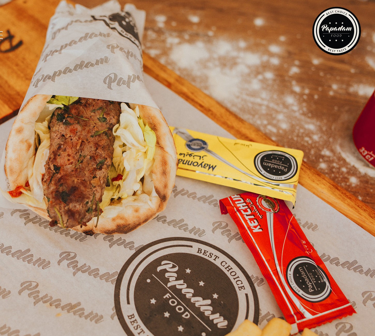 Kebab de Bœuf (Cheese Naan Sandwich)