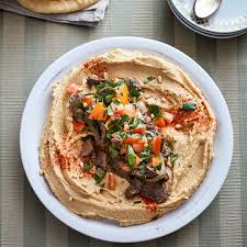 Assiette De Houmous Avec Shawarma Viande