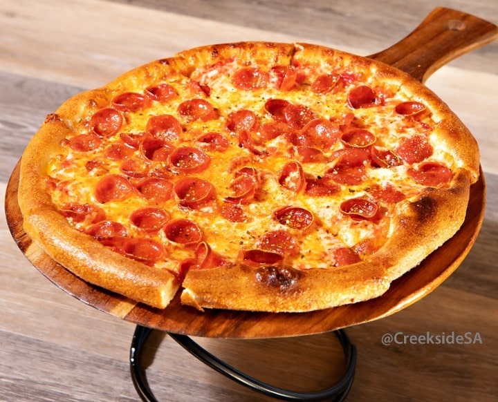 Pizza Double (au choix)