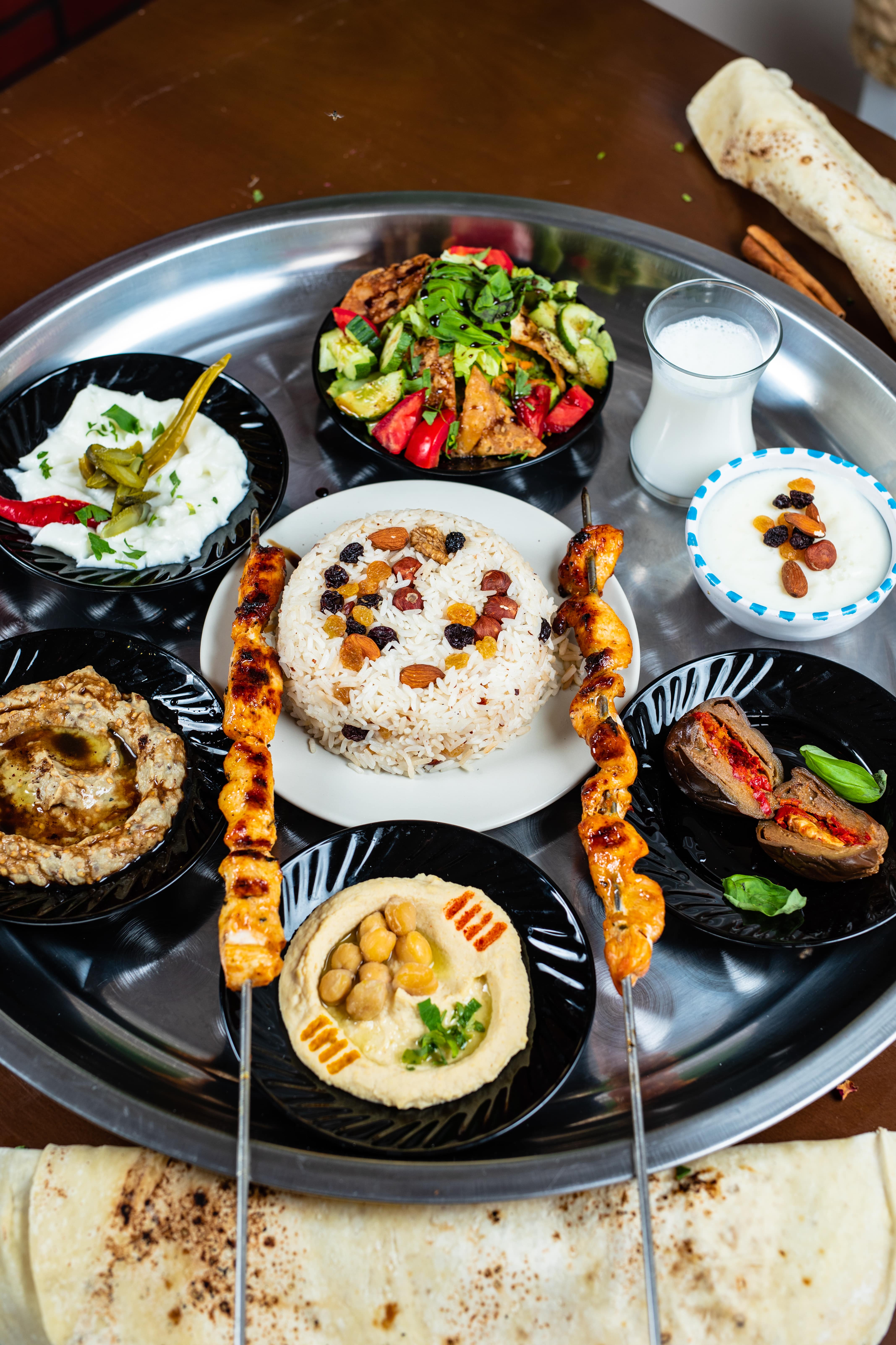 طبق شيش طاؤوق